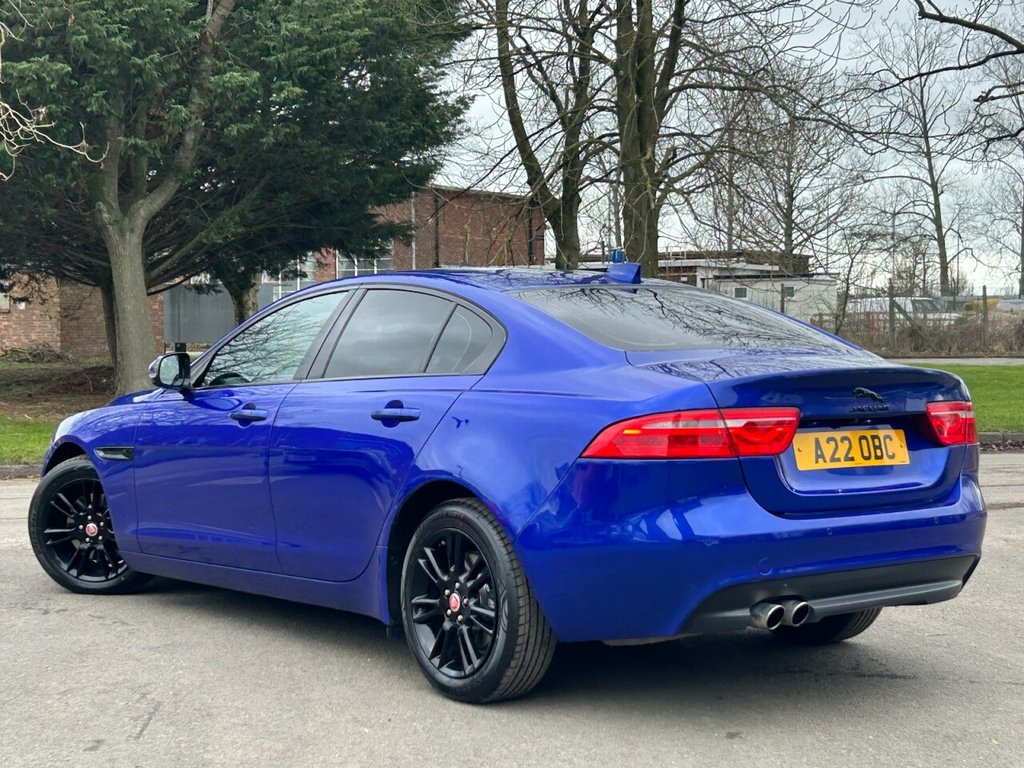 Used Jaguar XE 2017 for sale - 77911112: Photo 3