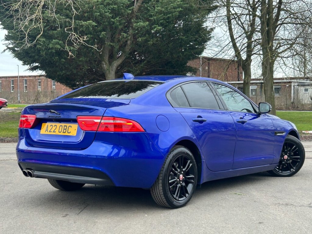 Used Jaguar XE 2017 for sale - 77911112: Photo 4