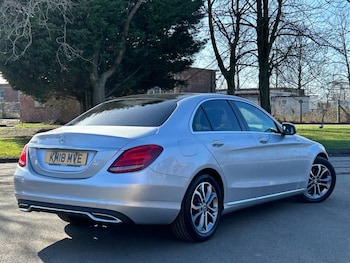 Used Mercedes-Benz C Class 2018 for sale - 77708854: Photo
