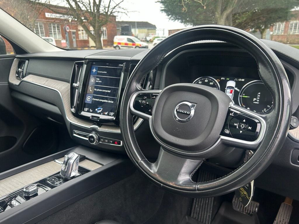 Used Volvo XC60 2018 for sale - 76950582: Photo 28