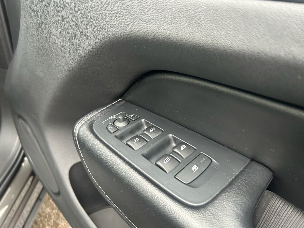 Used Volvo XC60 2018 for sale - 76950582: Photo 31