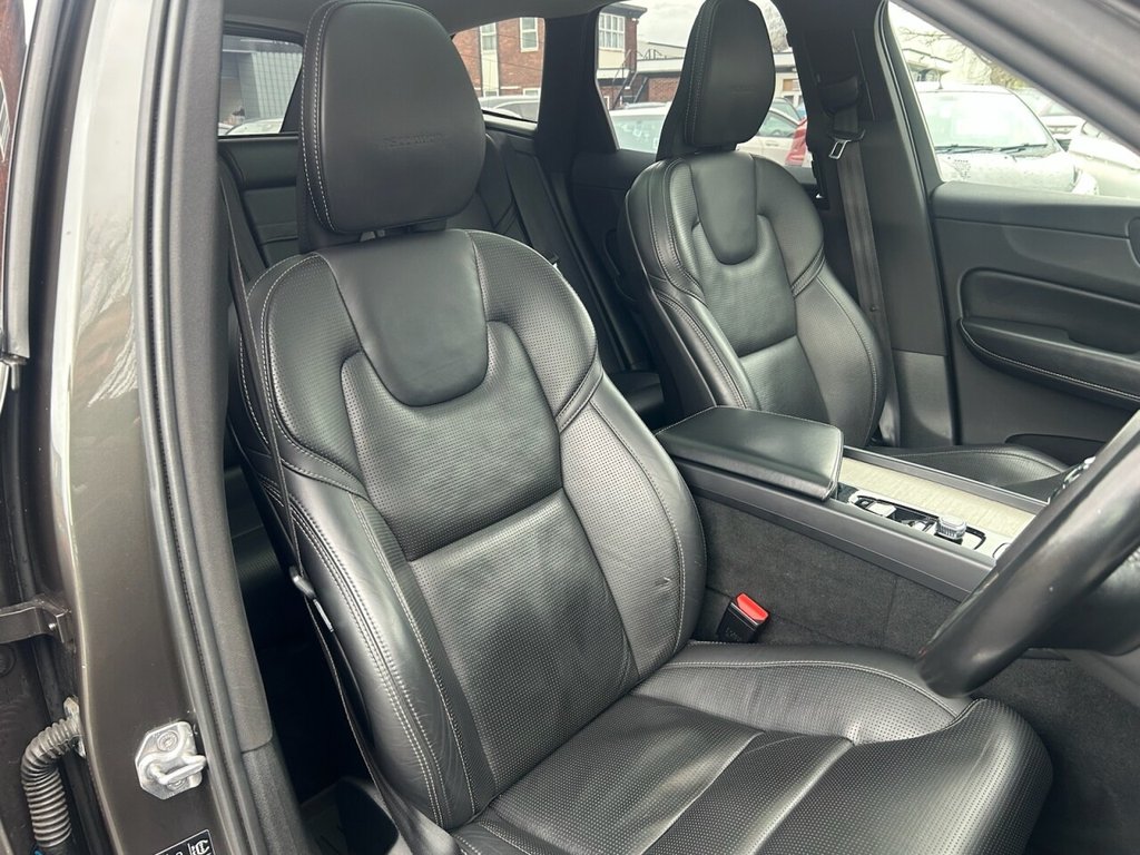 Used Volvo XC60 2018 for sale - 76950582: Photo 33