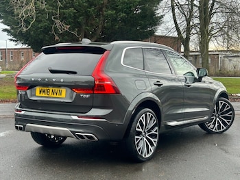 Used Volvo XC60 2018 for sale - 76950582: Photo