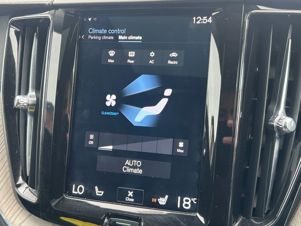 Used Volvo XC60 2018 for sale - 76950582: Photo 44