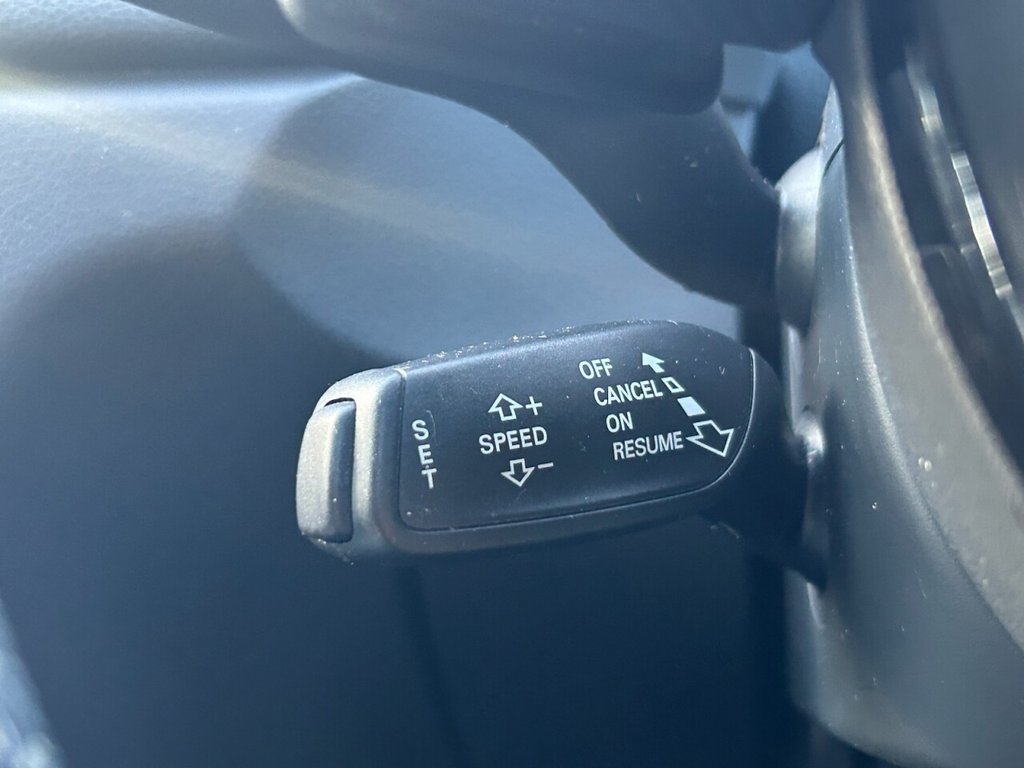 Used Audi Q3 2014 for sale - 77583745: Photo 37