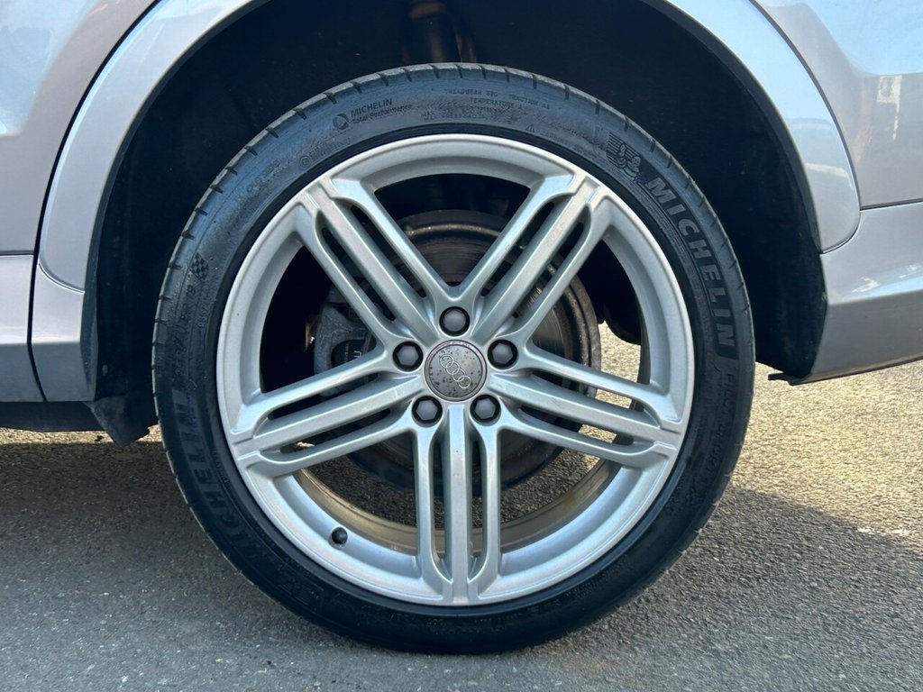 Used Audi Q3 2014 for sale - 77583745: Photo 44