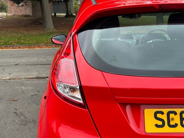 Used Ford Fiesta 2014 for sale - 76266606: Photo 16
