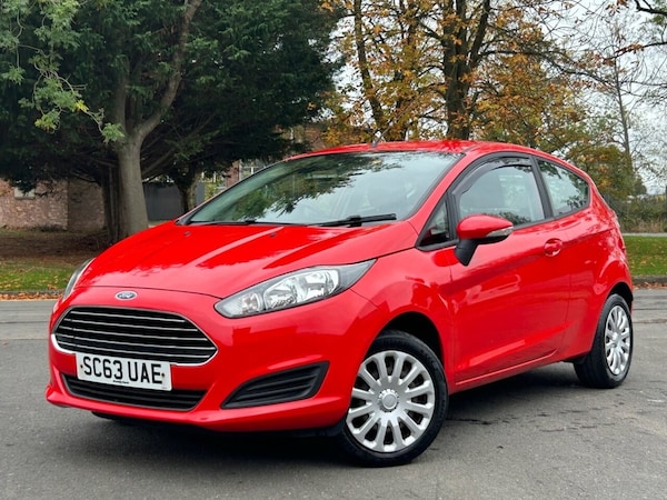Used Ford Fiesta 2014 for sale - 76266606: Photo 2