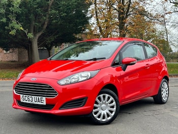 Used Ford Fiesta 2014 for sale - 76266606: Photo 2