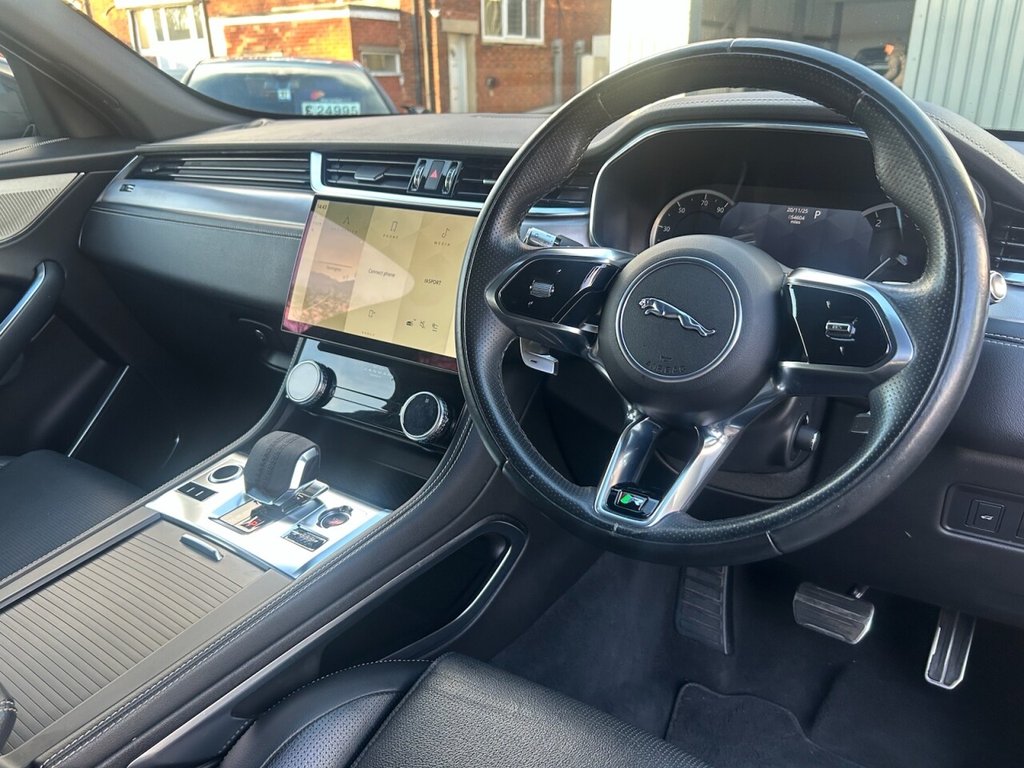 Used Jaguar F-Pace 2022 for sale - 76617825: Photo 31