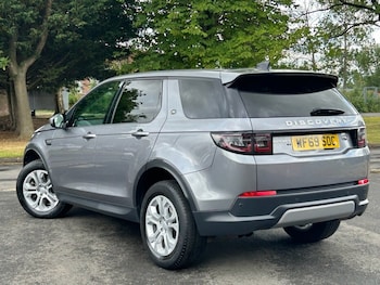 Used Land Rover Discovery Sport 2019 for sale - 75937299: Photo