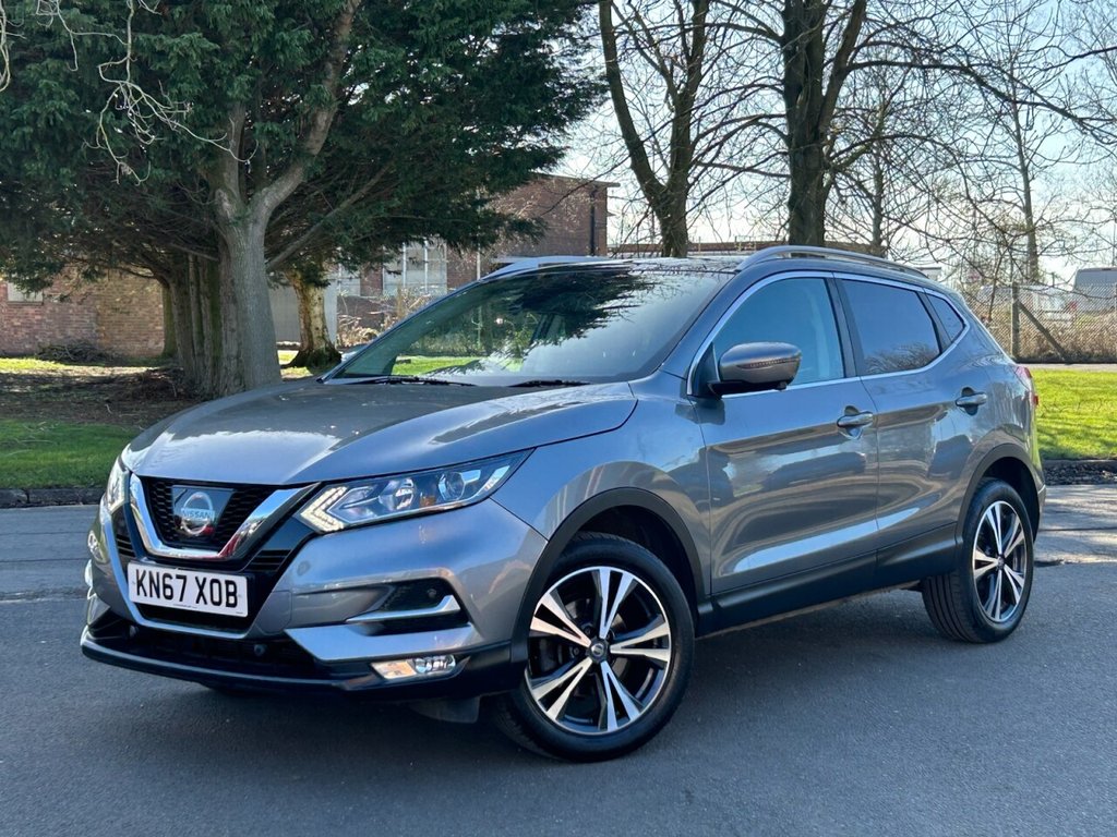 Used Nissan Qashqai 2017 for sale - 77936262: Photo 2