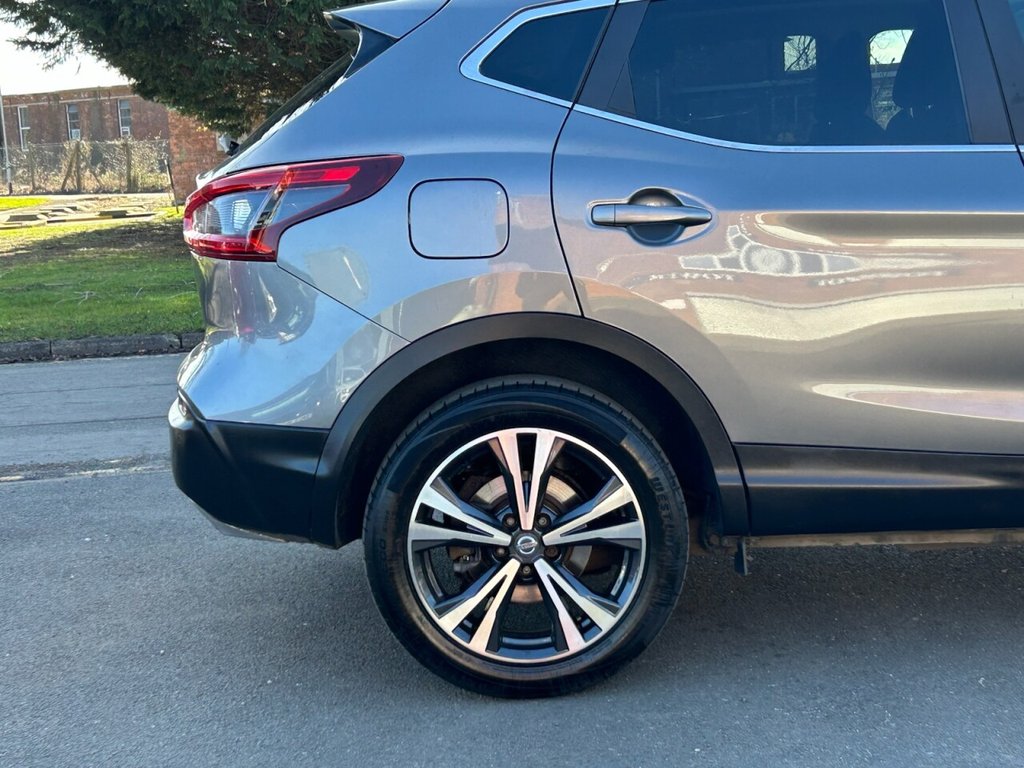 Used Nissan Qashqai 2017 for sale - 77936262: Photo 24