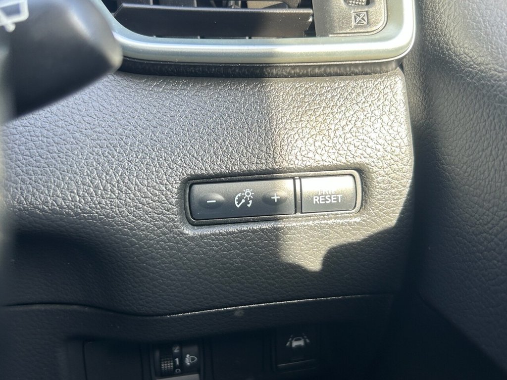 Used Nissan Qashqai 2017 for sale - 77936262: Photo 36