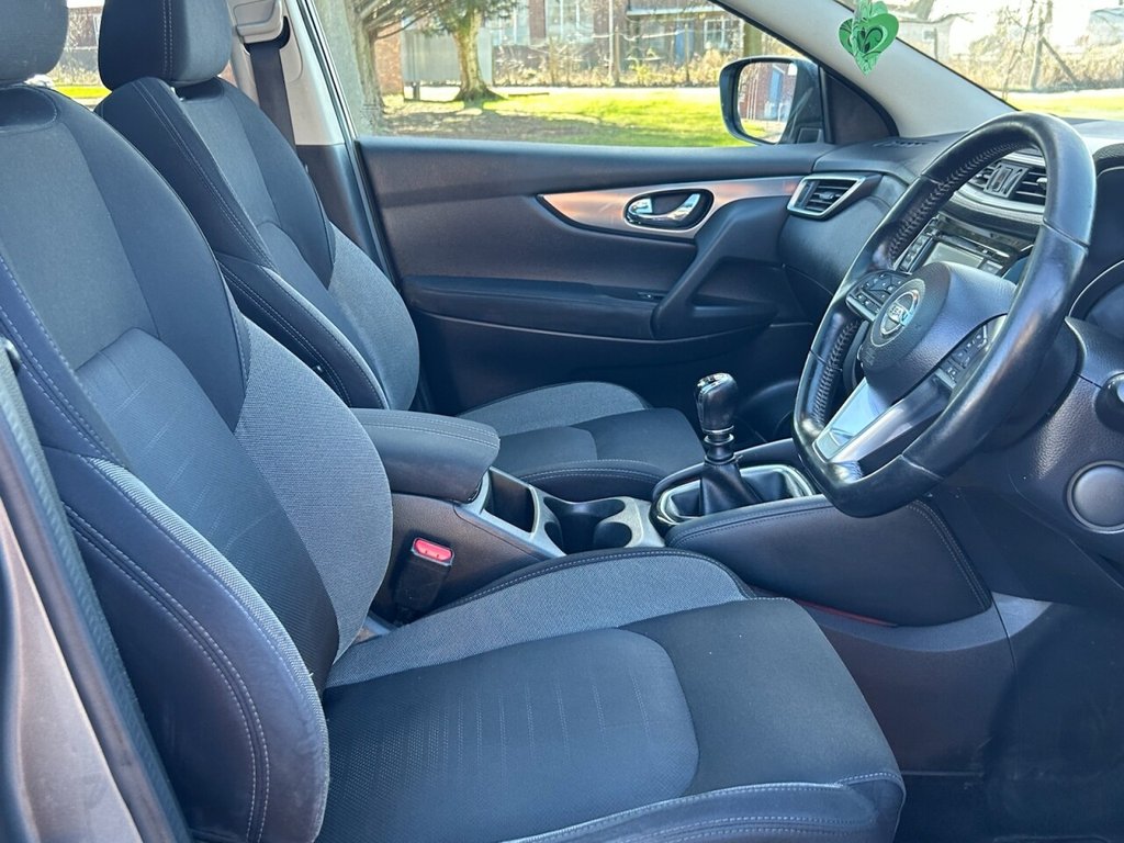 Used Nissan Qashqai 2017 for sale - 77936262: Photo 43