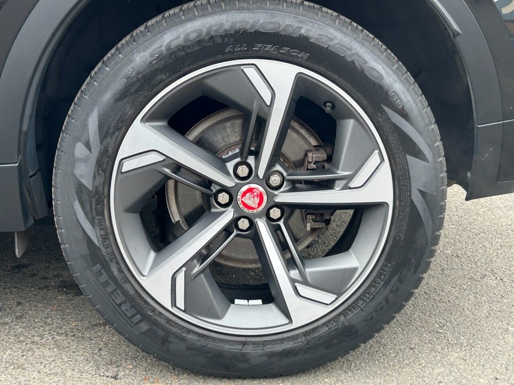 Used Jaguar E-Pace 2021 for sale - 76670671: Photo 40