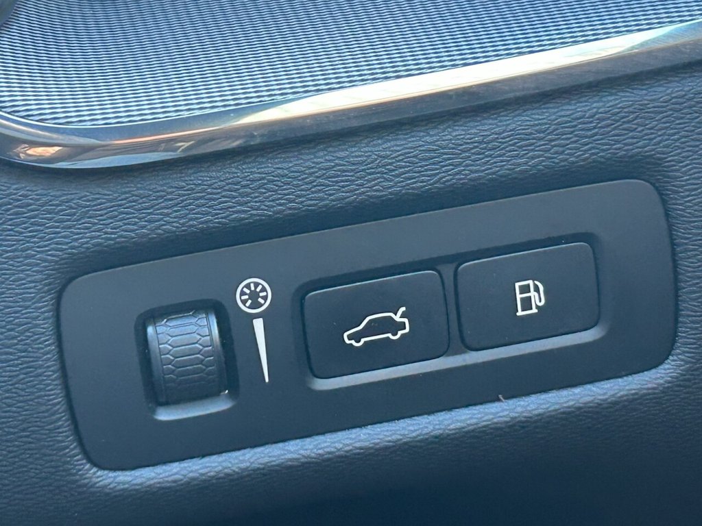 Used Volvo XC60 2019 for sale - 76496378: Photo 47