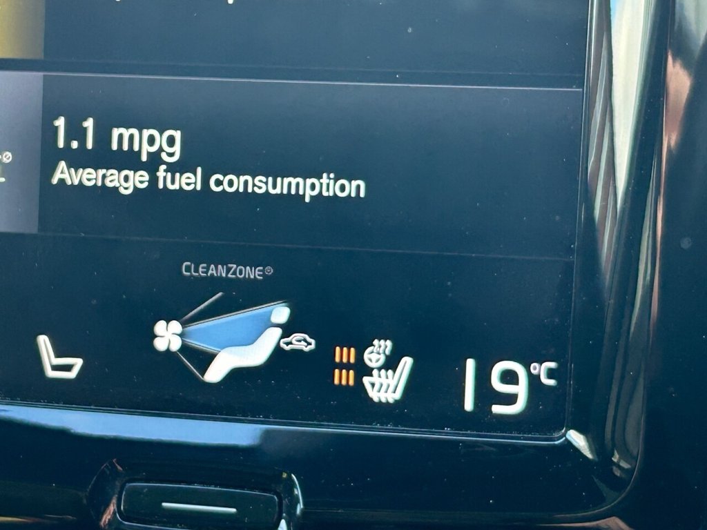 Used Volvo XC60 2019 for sale - 76496378: Photo 50