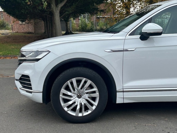 Used Volkswagen Touareg 2021 for sale - 76147812: Photo 25