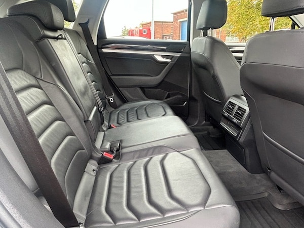 Used Volkswagen Touareg 2021 for sale - 76147812: Photo 30