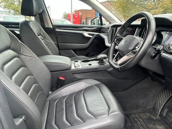 Used Volkswagen Touareg 2021 for sale - 76147812: Photo 34