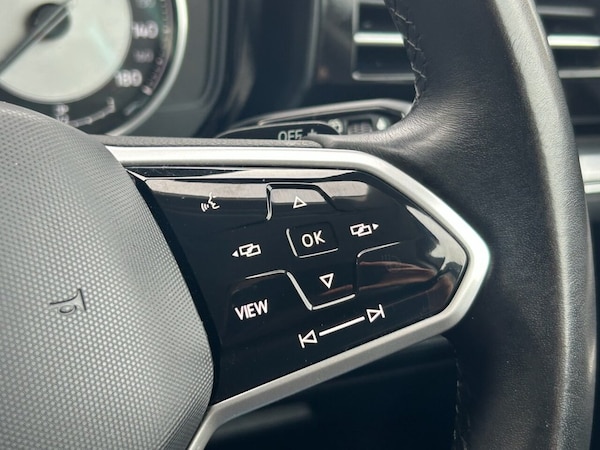 Used Volkswagen Touareg 2021 for sale - 76147812: Photo 41