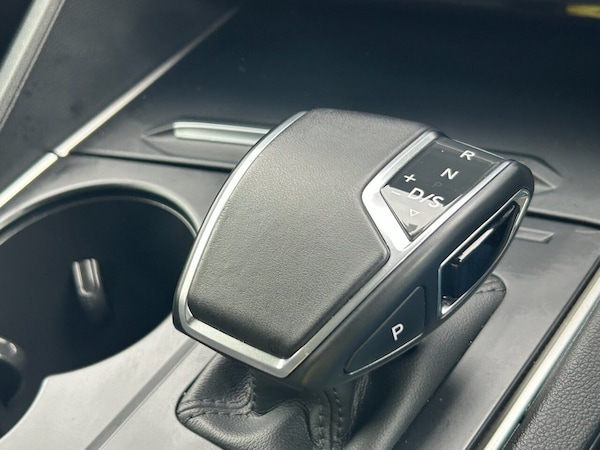 Used Volkswagen Touareg 2021 for sale - 76147812: Photo 49