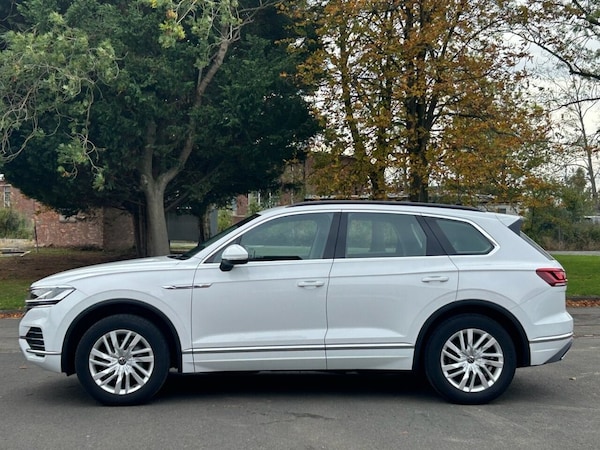 Used Volkswagen Touareg 2021 for sale - 76147812: Photo 5