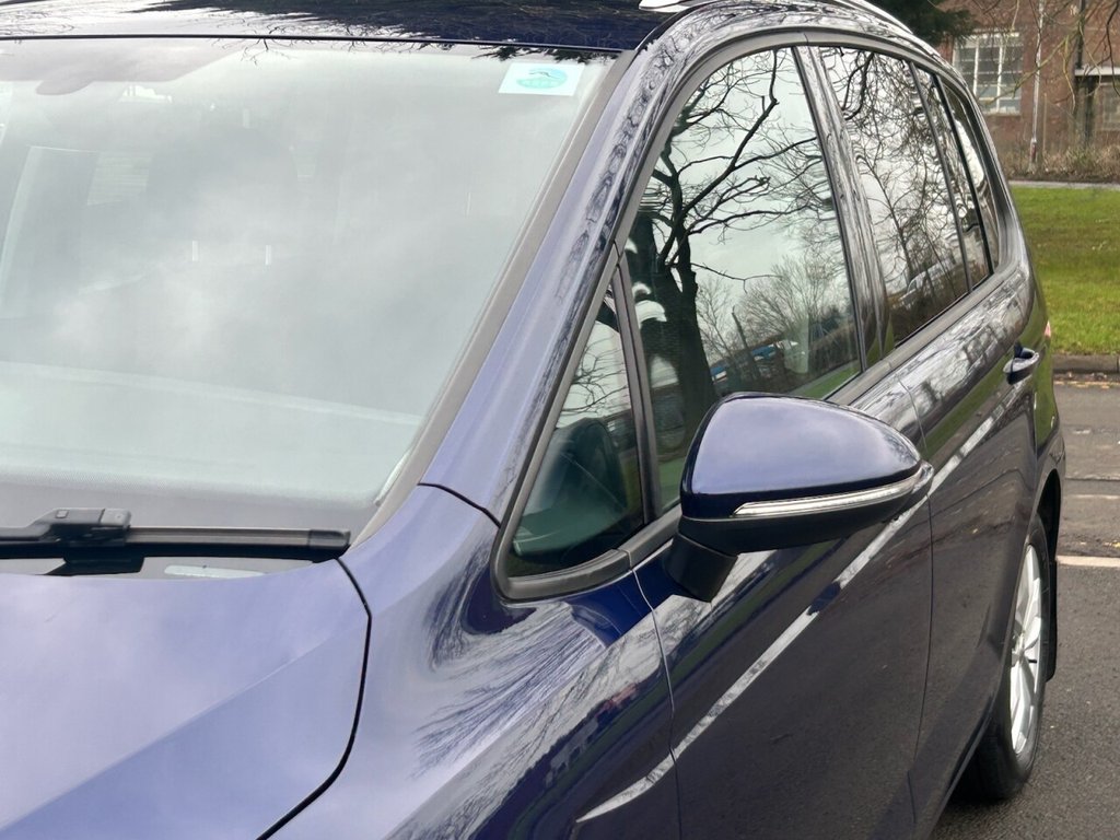 Used Volkswagen Touran 2017 for sale - 77681030: Photo 12