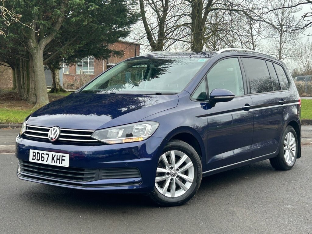 Used Volkswagen Touran 2017 for sale - 77681030: Photo 2