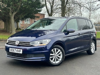 Used Volkswagen Touran 2017 for sale - 77681030: Photo