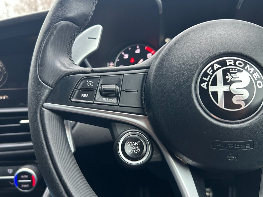 Used Alfa Romeo Giulia 2017 for sale - 76867828: Photo 35