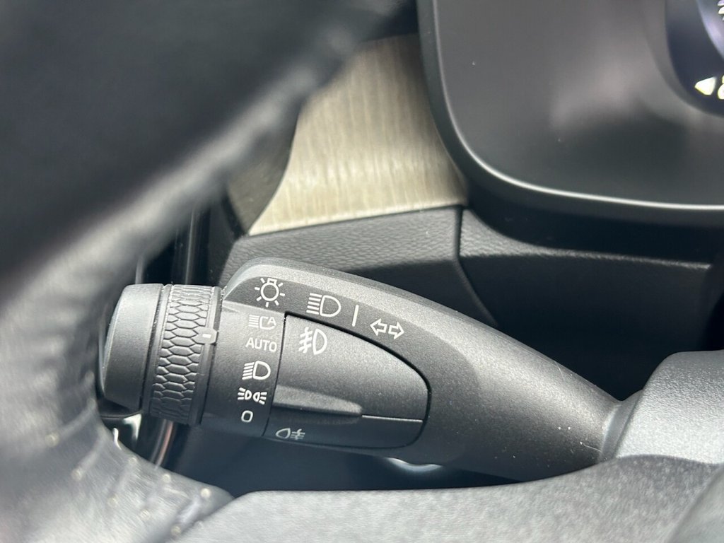 Used Volvo XC40 2019 for sale - 76356674: Photo 39