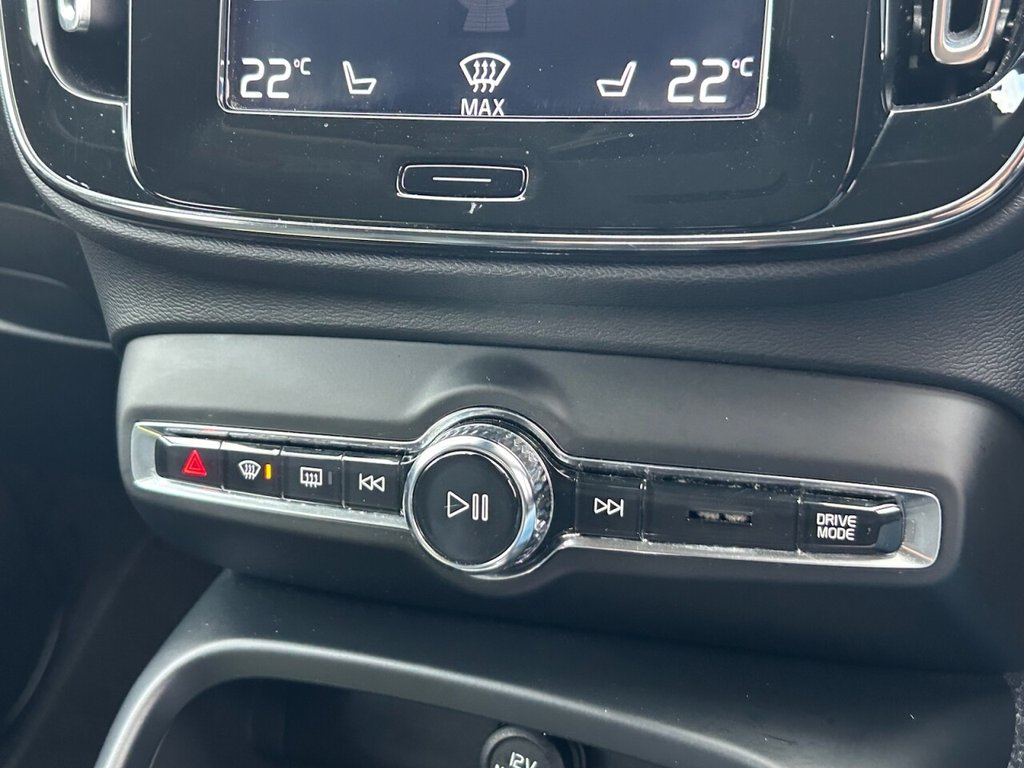 Used Volvo XC40 2019 for sale - 76356674: Photo 41