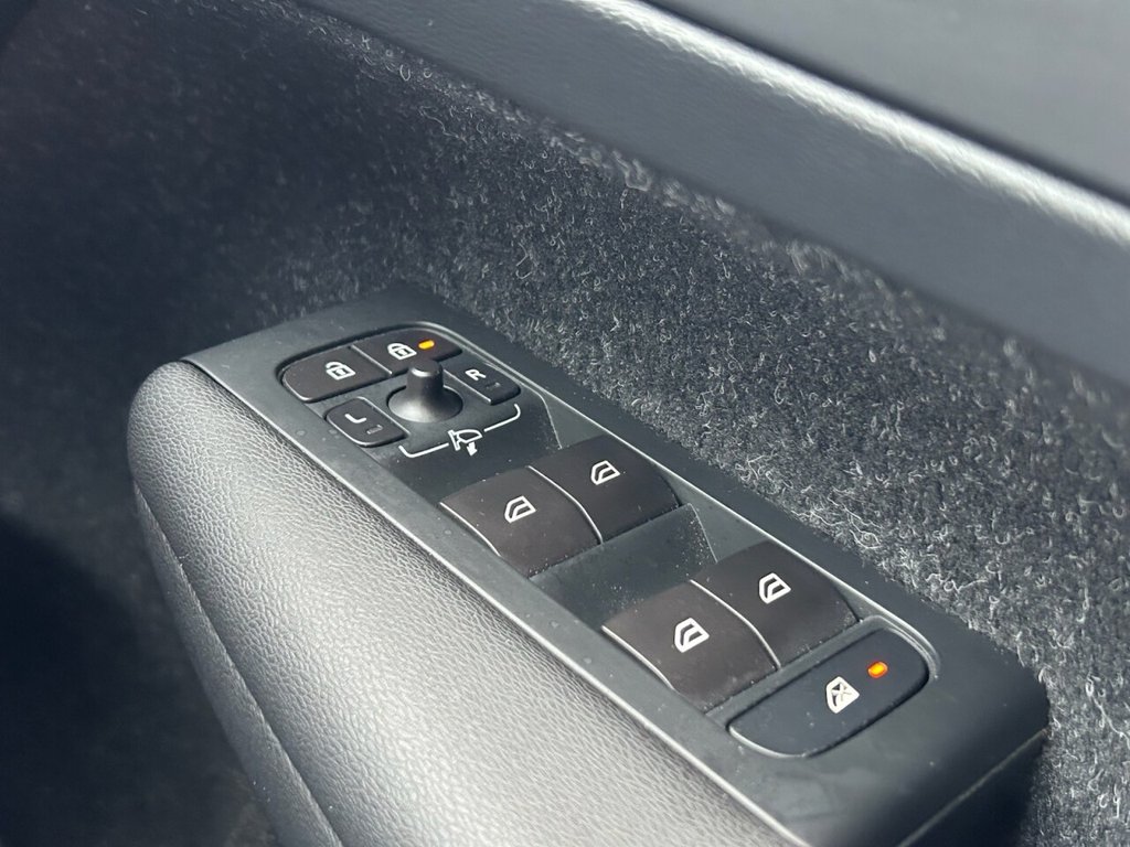 Used Volvo XC40 2019 for sale - 76356674: Photo 42