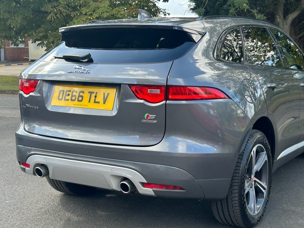 Used Jaguar F-Pace 2017 for sale - 75727287: Photo 18