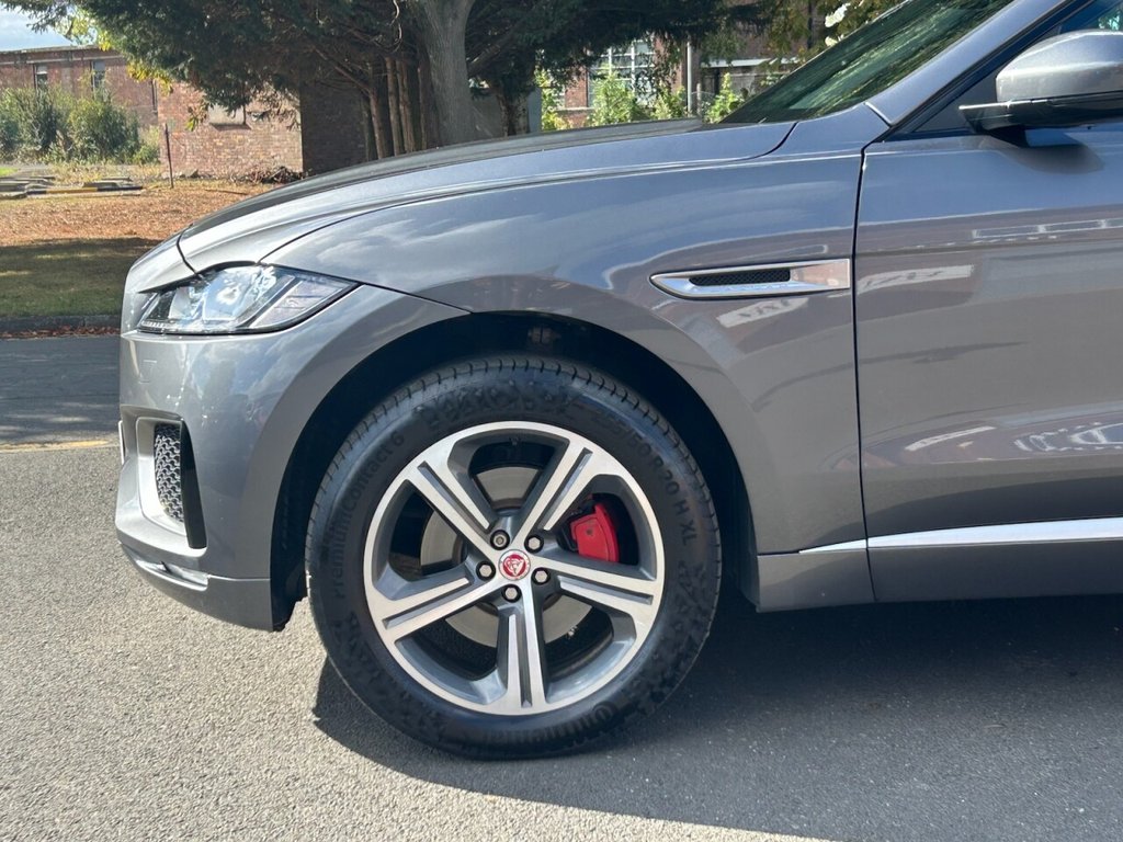 Used Jaguar F-Pace 2017 for sale - 75727287: Photo 19