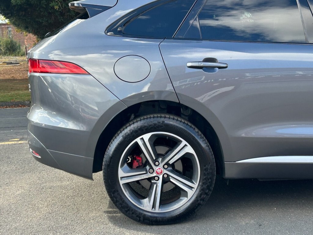 Used Jaguar F-Pace 2017 for sale - 75727287: Photo 24