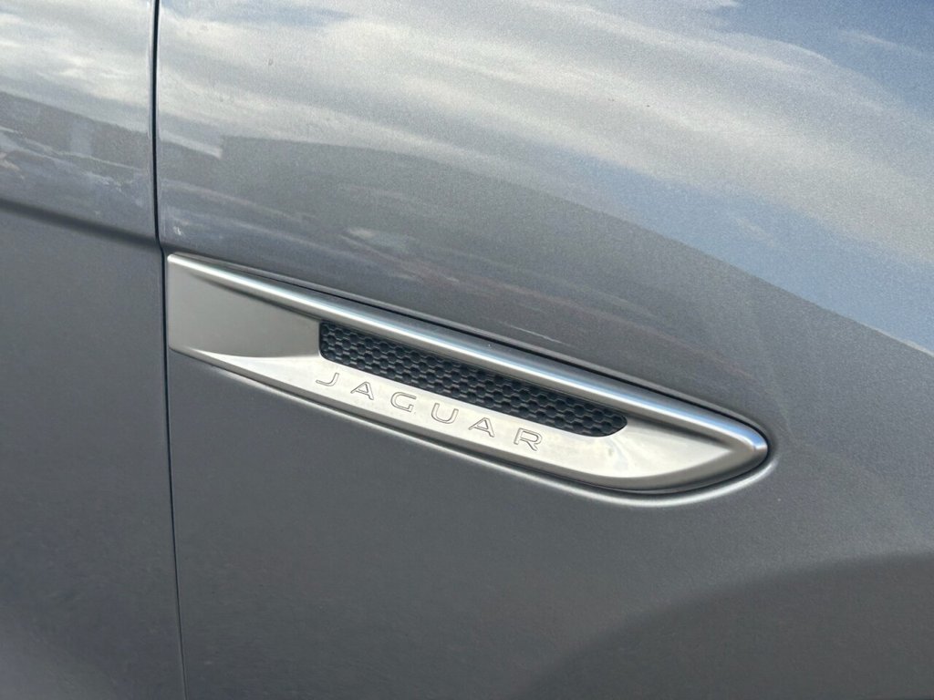Used Jaguar F-Pace 2017 for sale - 75727287: Photo 25