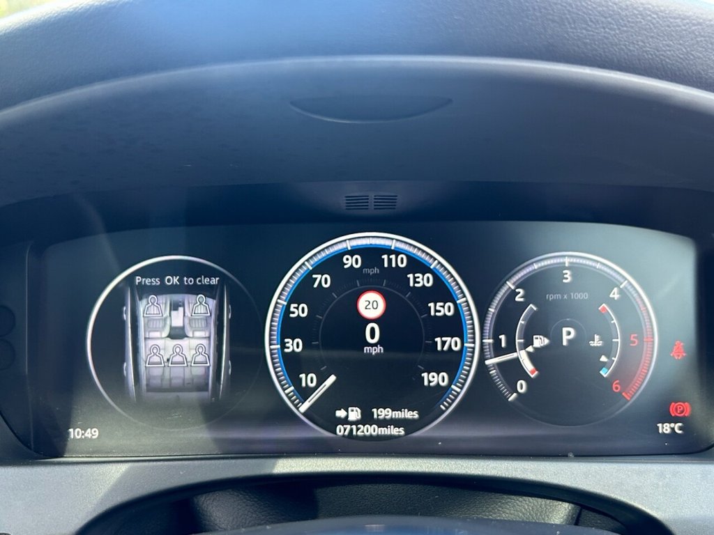 Used Jaguar F-Pace 2017 for sale - 75727287: Photo 28