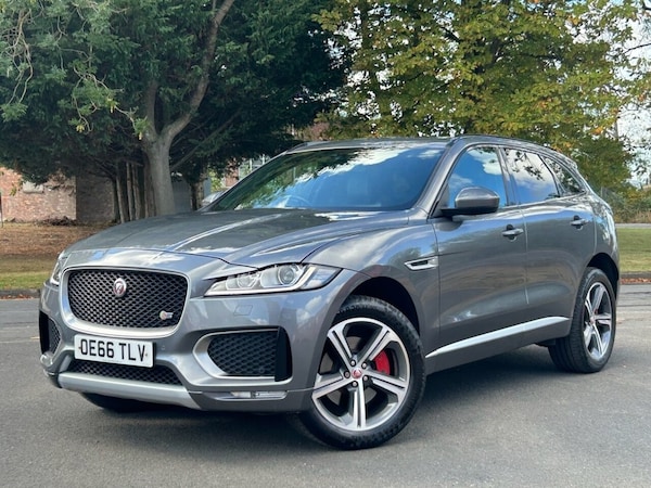 Used Jaguar F-Pace 2017 for sale - 75727287: Photo 2