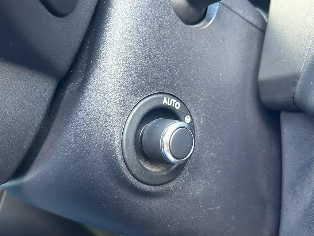 Used Jaguar F-Pace 2017 for sale - 75727287: Photo 38