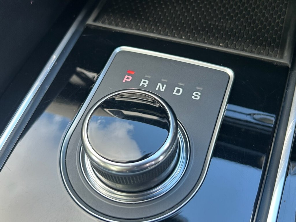 Used Jaguar F-Pace 2017 for sale - 75727287: Photo 39