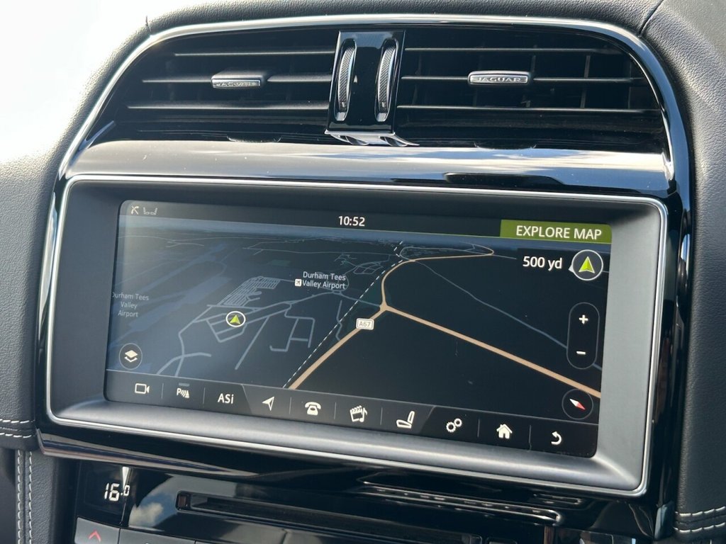 Used Jaguar F-Pace 2017 for sale - 75727287: Photo 43