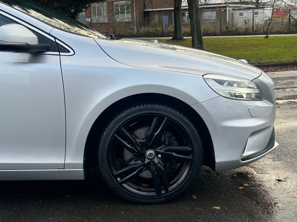 Used Volvo V40 2018 for sale - 76758613: Photo 33