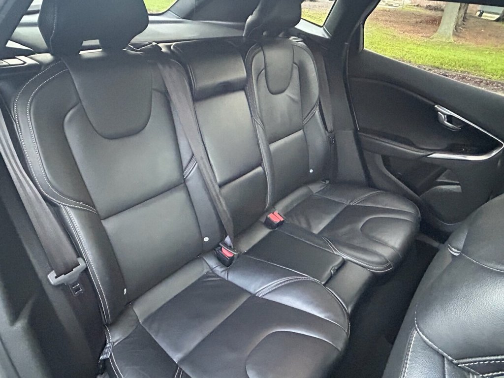 Used Volvo V40 2018 for sale - 76758613: Photo 35