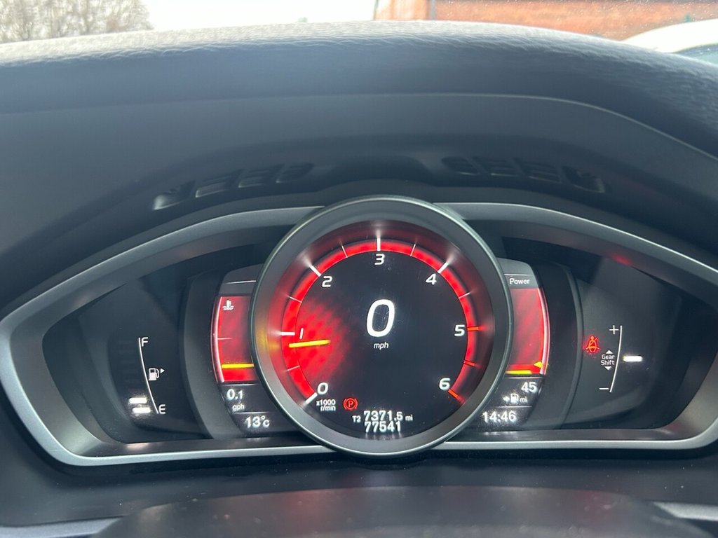 Used Volvo V40 2018 for sale - 76758613: Photo 39