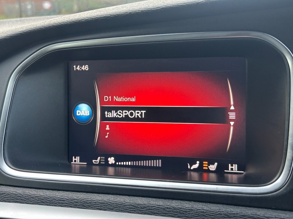 Used Volvo V40 2018 for sale - 76758613: Photo 45