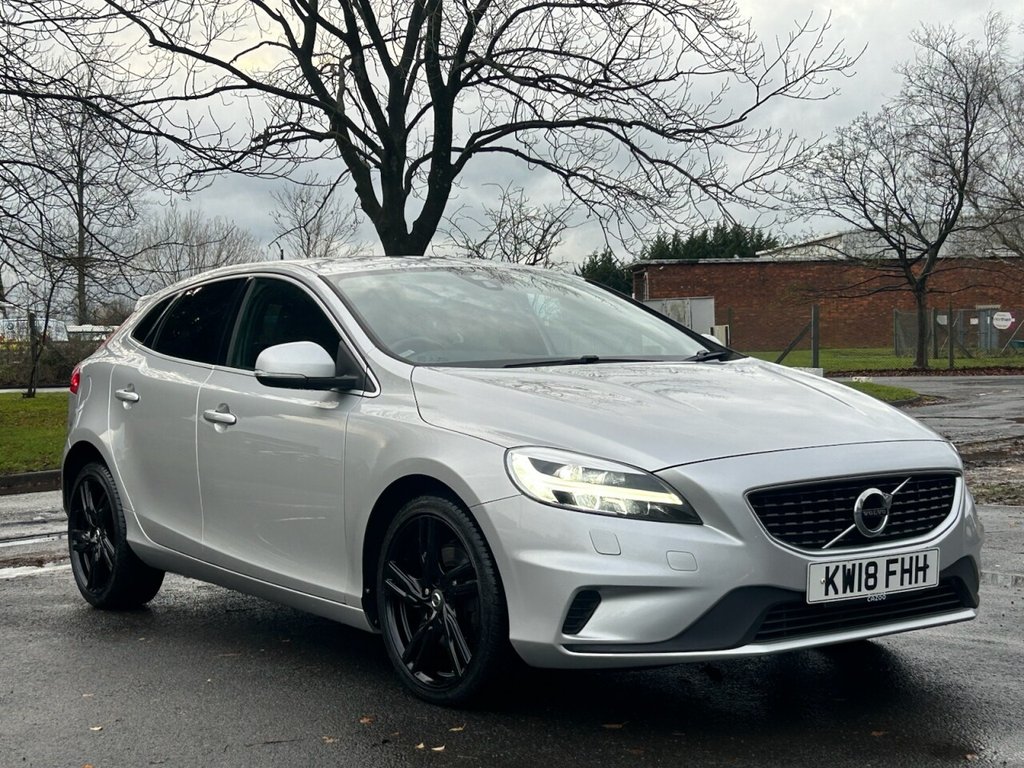 Used Volvo V40 2018 for sale - 76758613: Photo 6