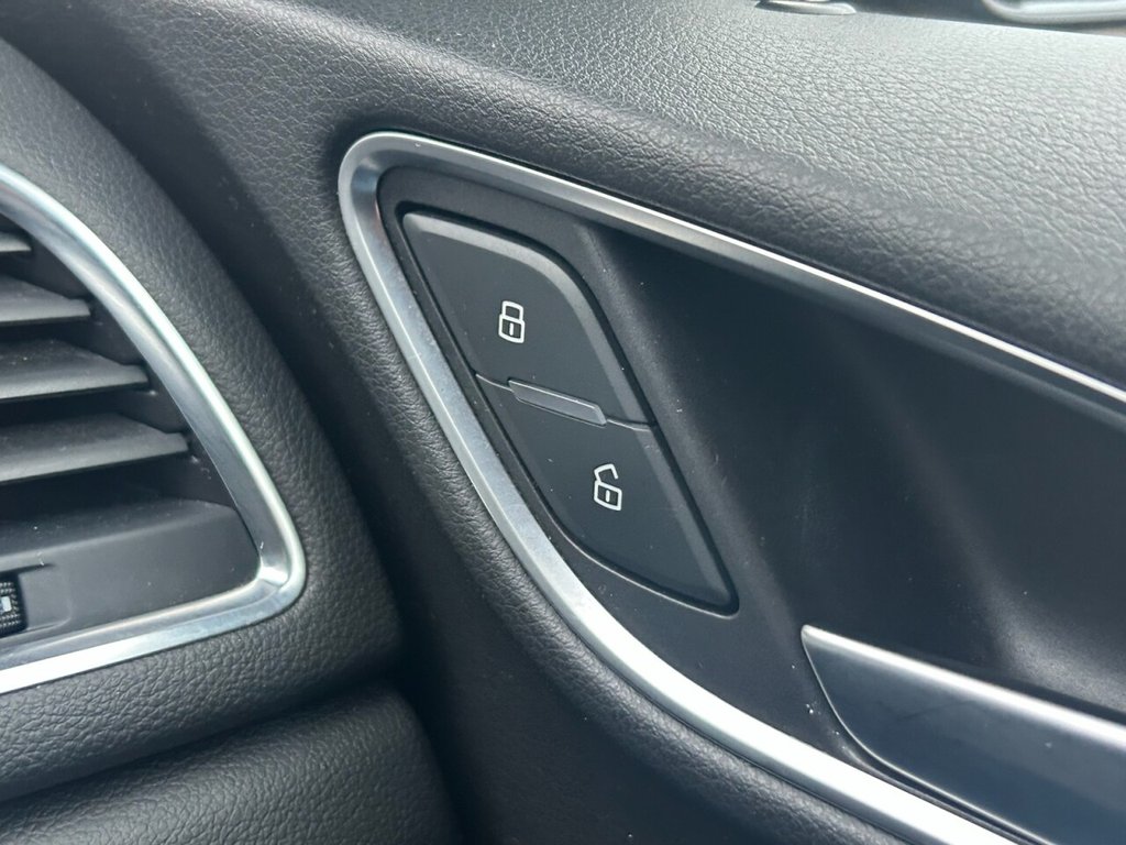 Used Audi Q3 2013 for sale - 76496132: Photo 37